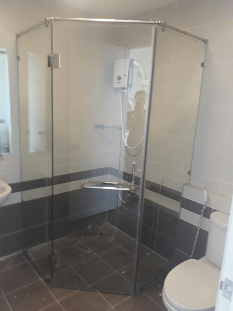 Thi công phòng tắm kính giá rẻ tại hcm